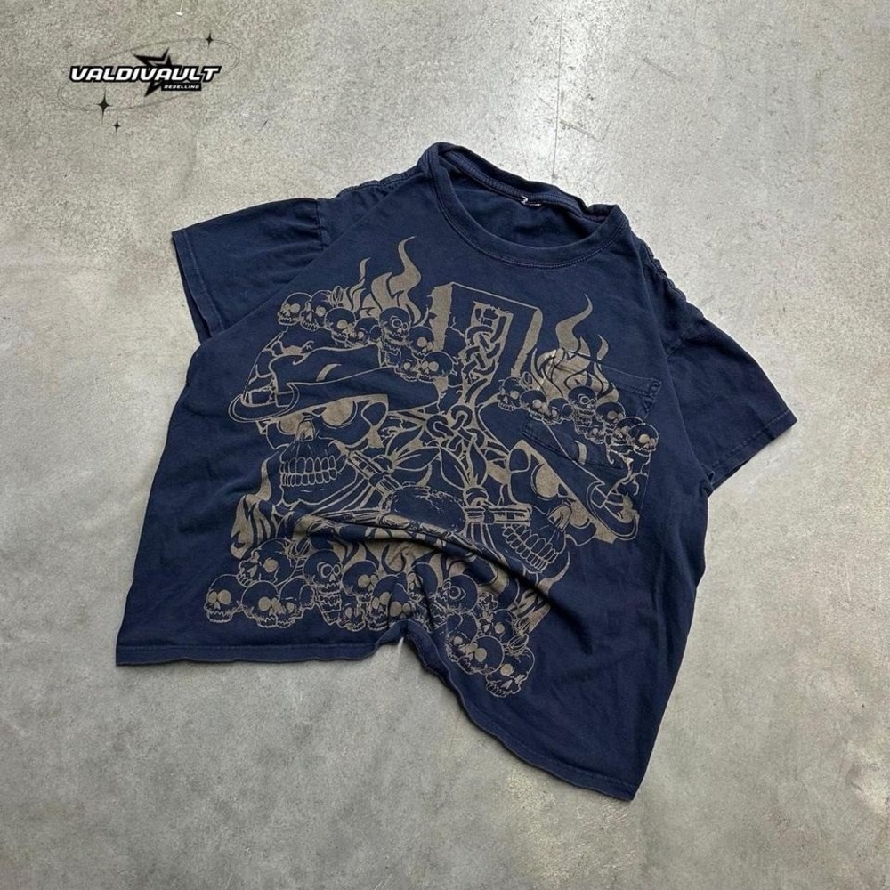 Grunge Boxy Skull Graphic T Shirt